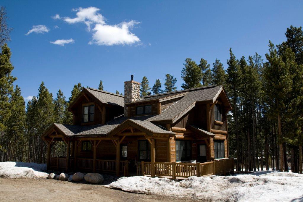 Lodge The At