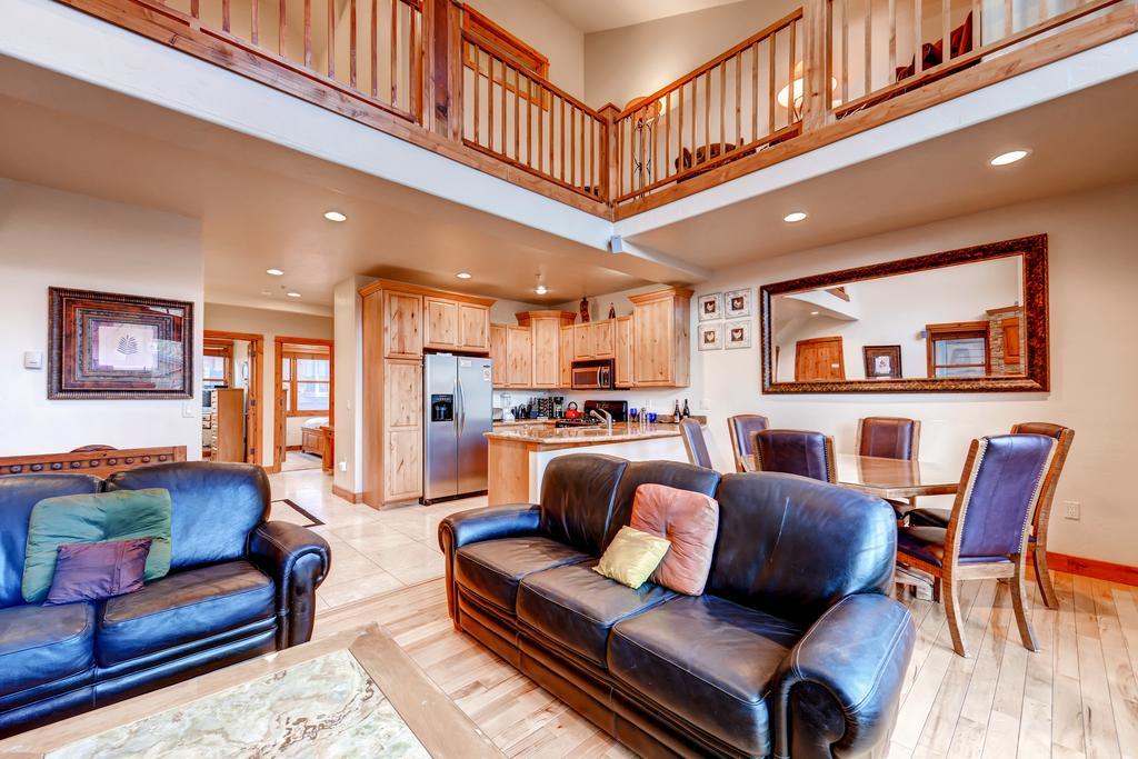 Holiday home Three-bedroom Townhome In At Antler's Gulch *