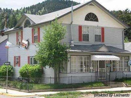 Hotel Miners Pick Idaho Springs