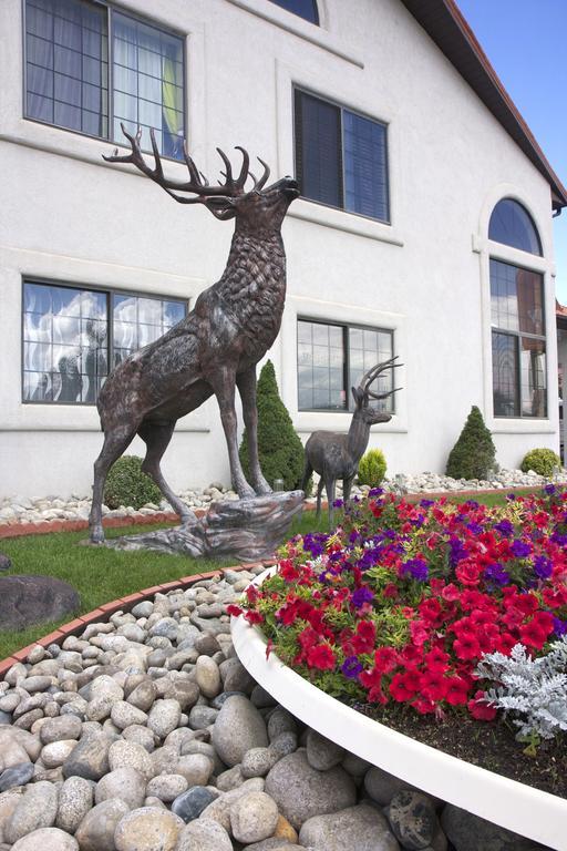 Gateway And Salida