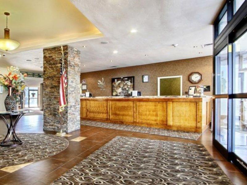 Hotel Clarion Central 3*