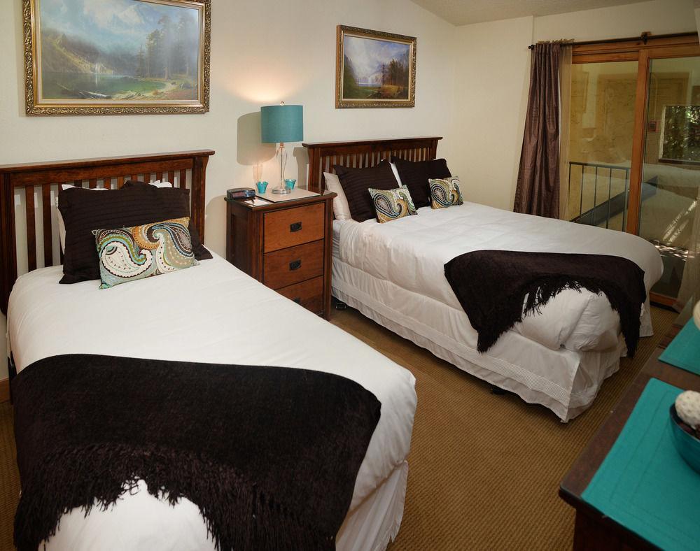 Hotel Vantage Point Lionshead By Berkshire Hathaway