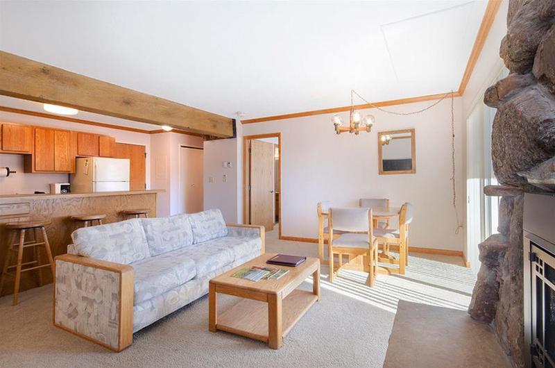 Hotel Storm Meadows Christie Base By Retreatia Steamboat Springs