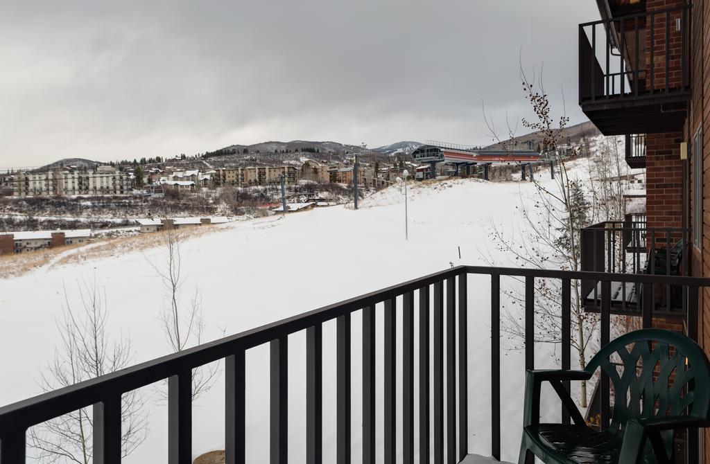 Apartment Bear Claw 412 - Ski-in Ski-out Condo! *
