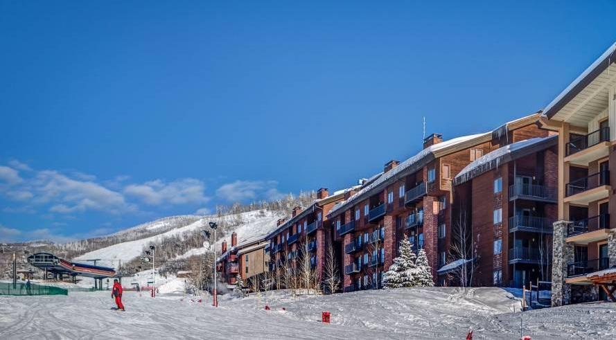 Apartment Bear Claw 412 - Ski-in Ski-out Condo! *
