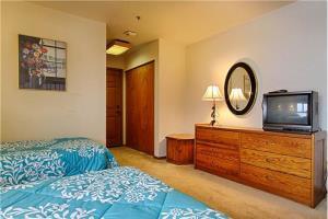 Wonderful 2 Bedroom - Cimarron 208 * Breckenridge