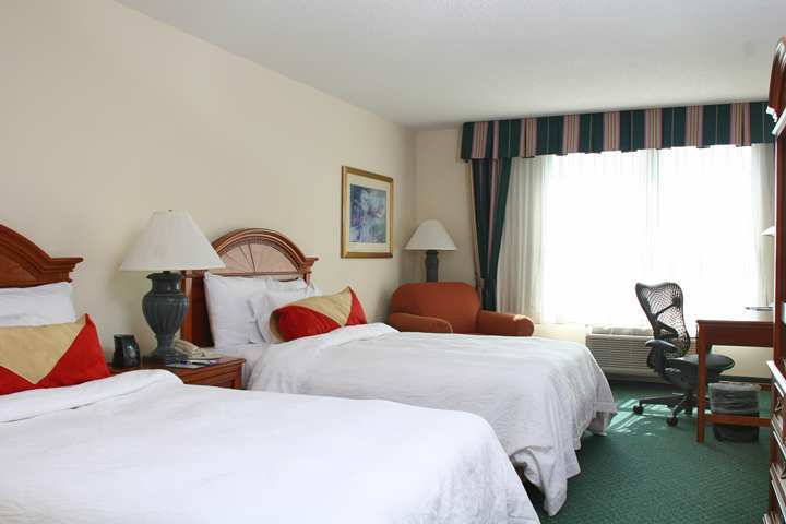 Hilton Garden Denver South Park Meadows Area Hotel 3*