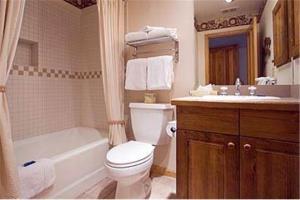 One Place Townhomes Hotel 3*