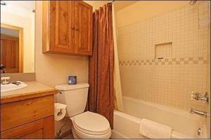 One Place Townhomes Hotel 3*
