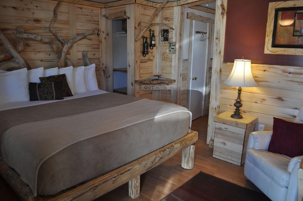 Lodge The