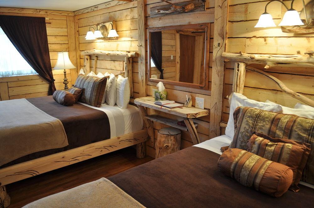 Lodge The *