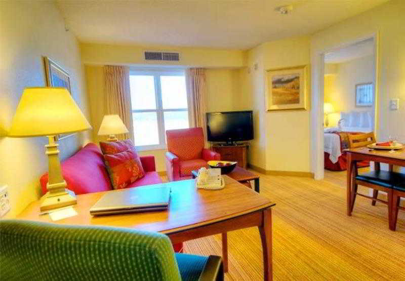 North/air Force Academy Hotel 3*