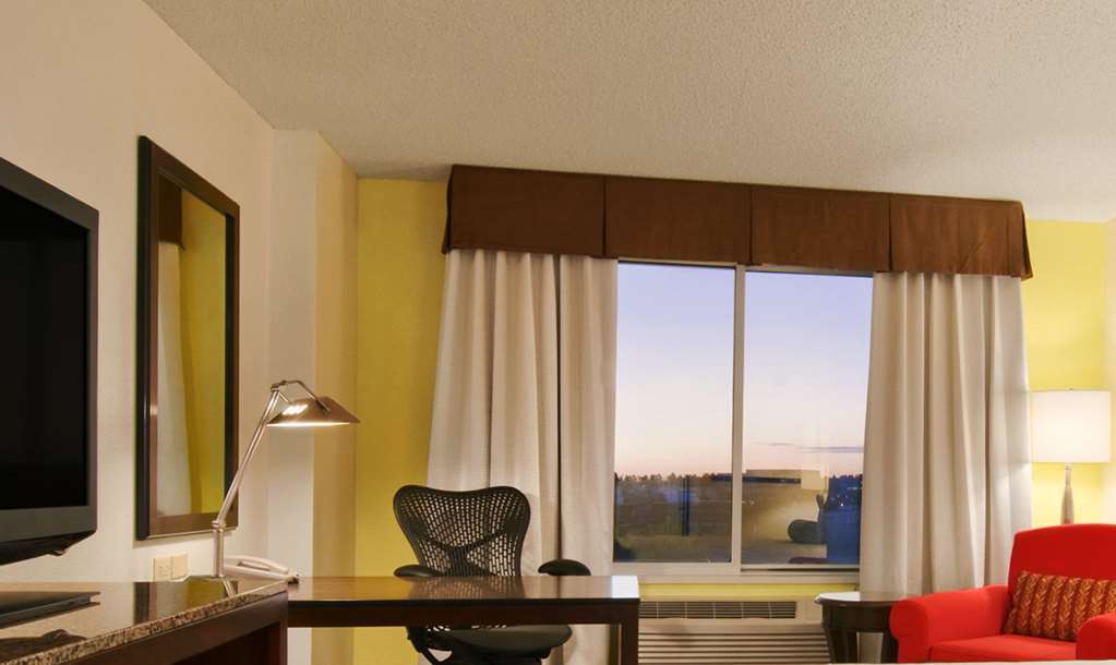 Hilton Garden Denver South Park Meadows Area Hotel Centennial