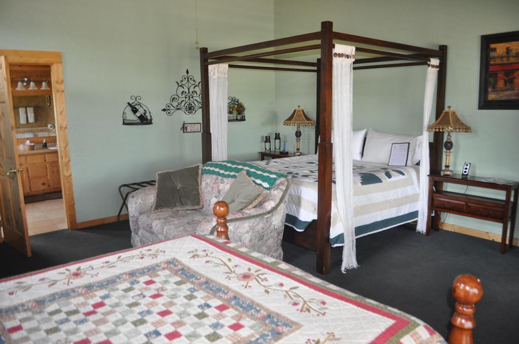 Elkwood Manor Acomodação com café da manhã  4*