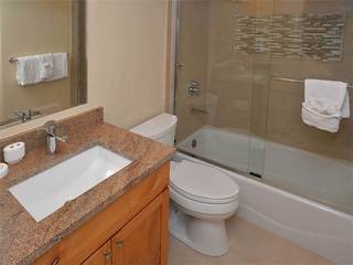 Aparthotel Vantage Point - Coraltree Collection