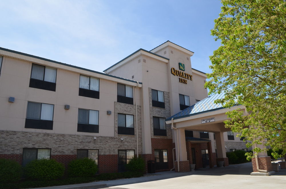 Quality Denver Inn