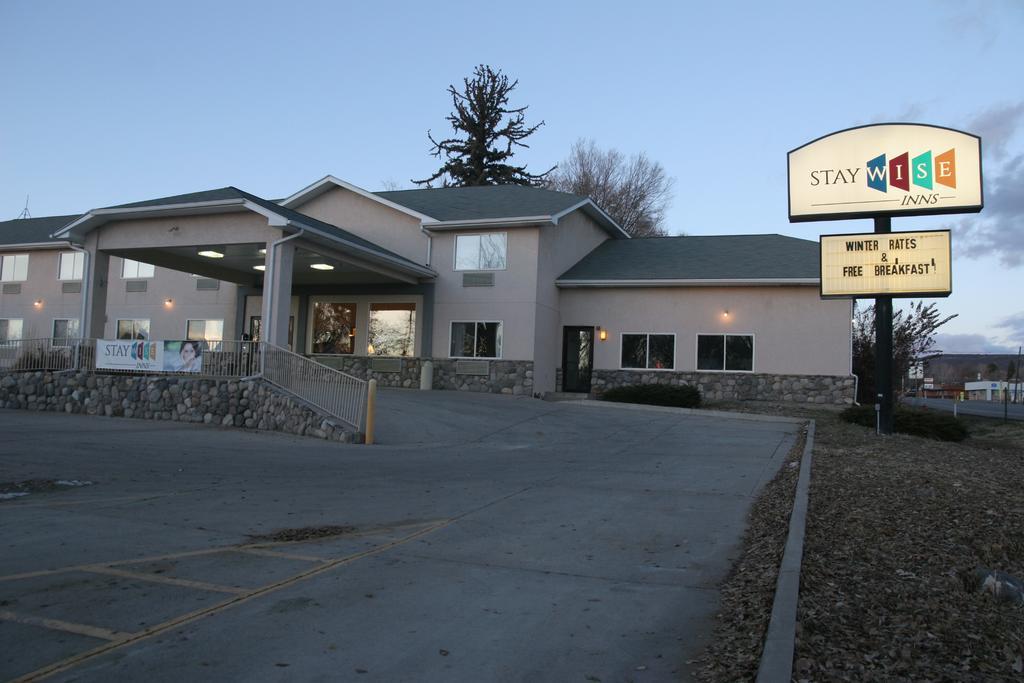 Wise Hotel Cedaredge