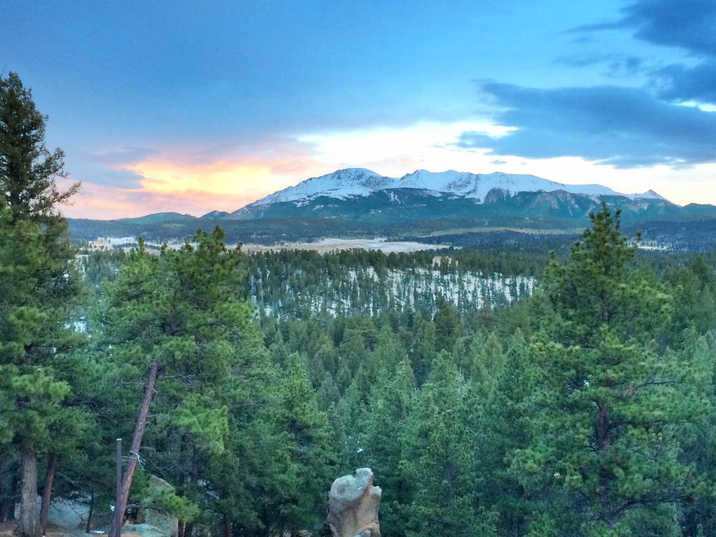 Bed & Breakfast Pikes Peak Paradise 3*
