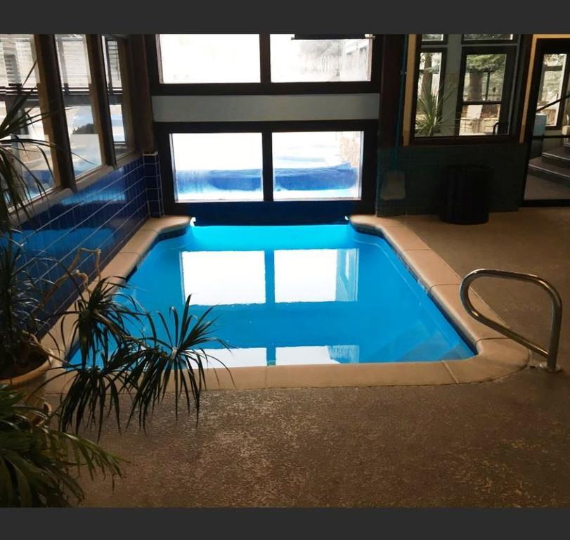 Falcon Point Aparthotel Avon