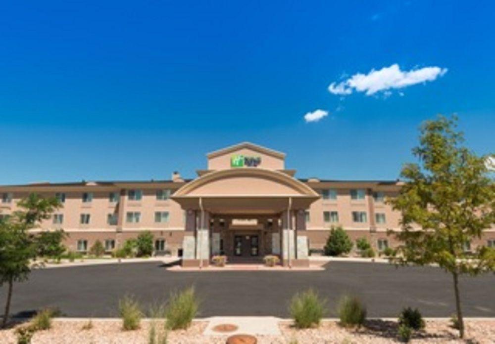 Hotel Candlewood Denver Northeast - By Ihg Brighton