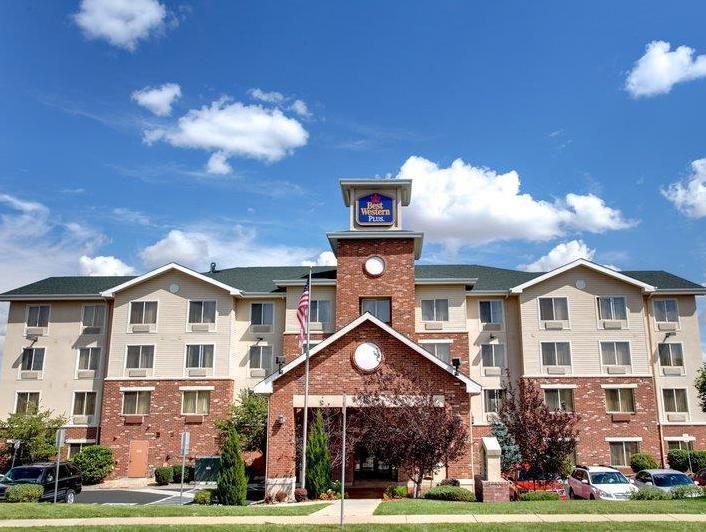 Best Western Plus Gateway & - 3* Aurora