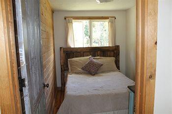 Elk River Guest Ranch 4*