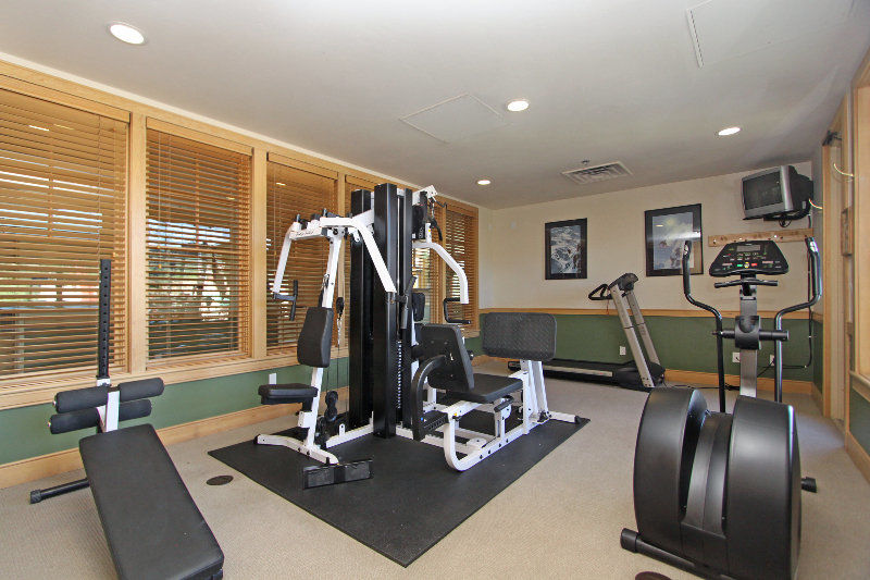 Park Avenue Lofts 3*