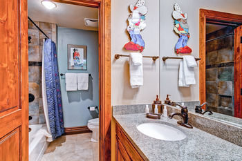 Highlands Area By East West Hospitality Hotel Beaver Creek