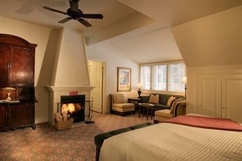 Aparthotel Poste Montane By East West