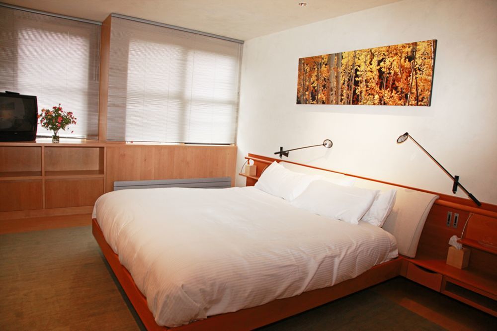 Camel's Garden 3*