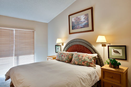 Willows Apartment