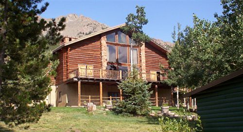 Dao House