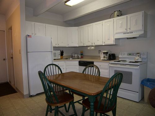 Rocky Mountain Management Hotel