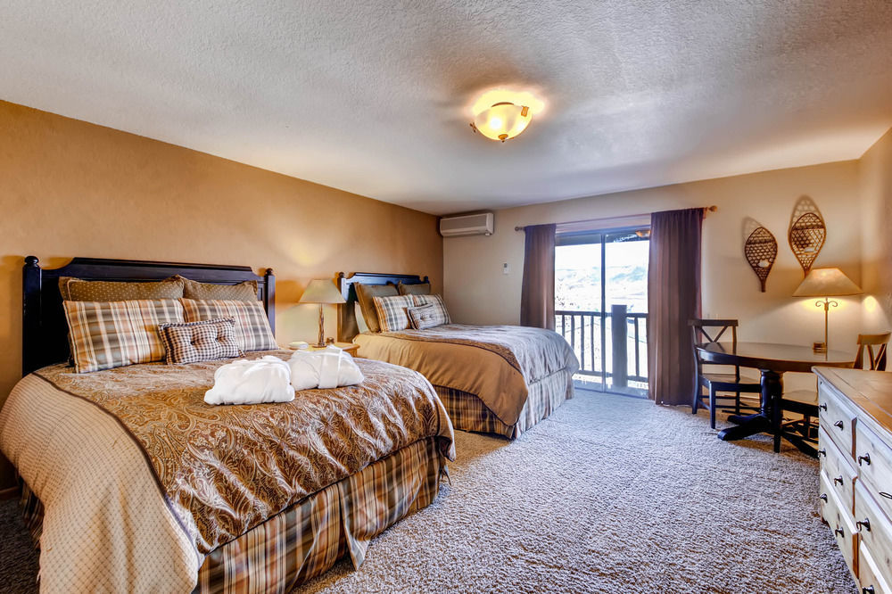 Hotel The At Steamboat 4*