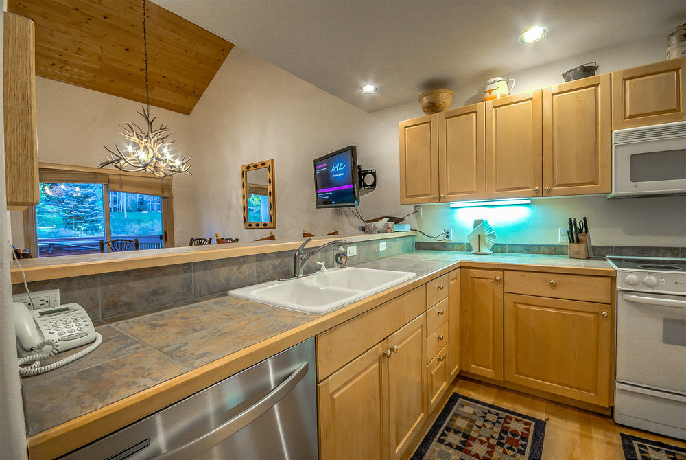 Cascades At Eagleridge By Retreatia Steamboat Springs