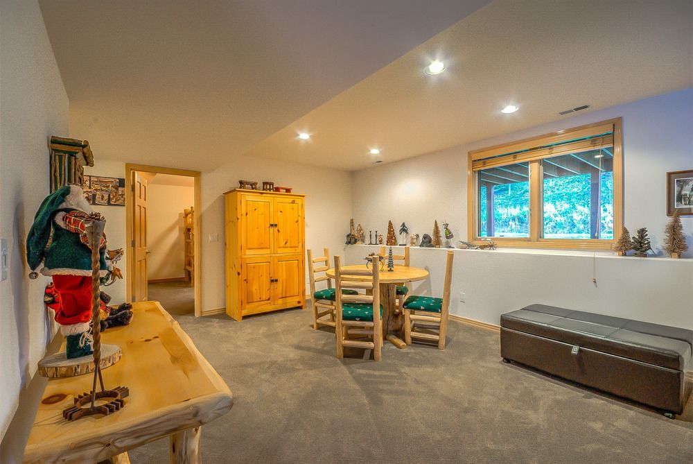 Cascades At Eagleridge By Retreatia