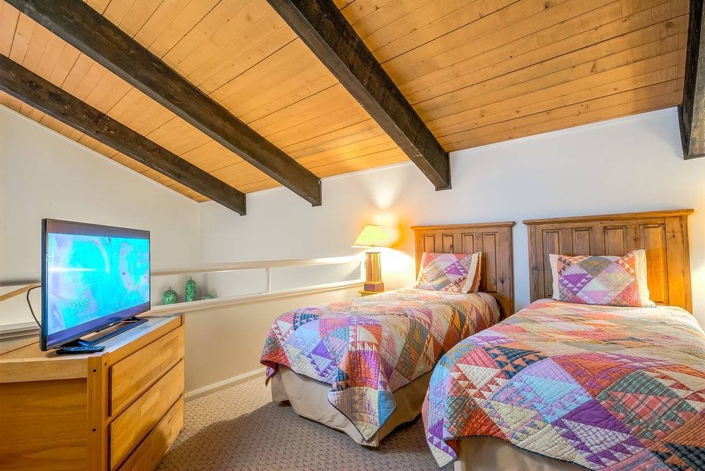 Hotel The West By Retreatia