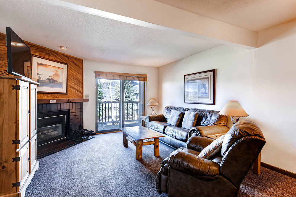 Timber Run Apartment