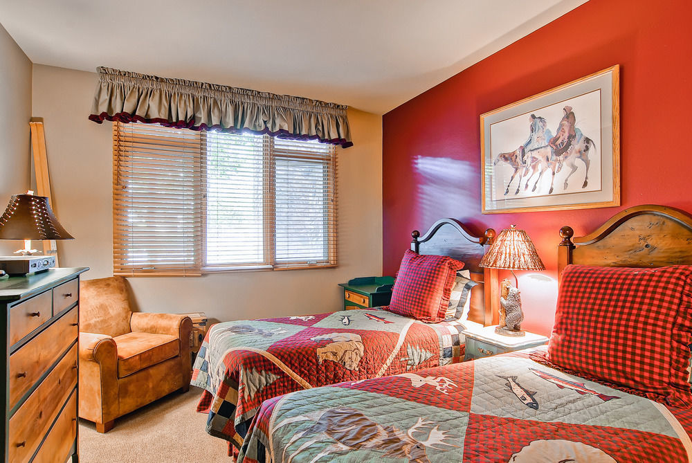 Highlands Area By East West Hospitality Beaver Creek