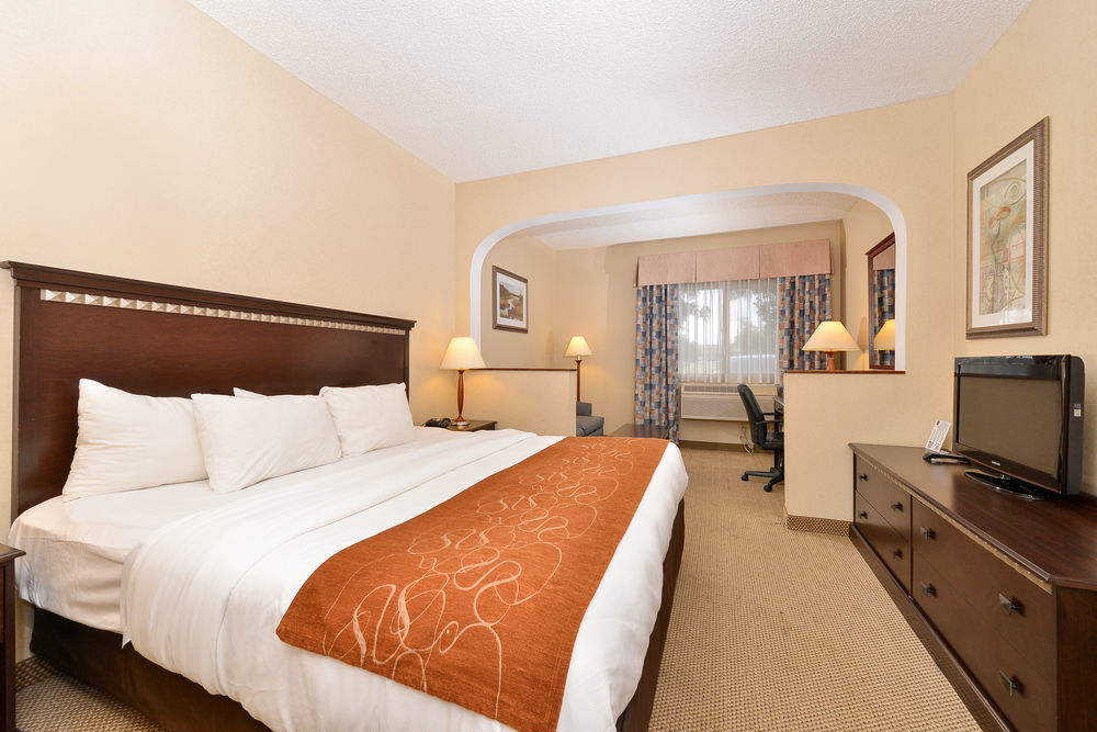 Comfort Denver North - Hotel 3*