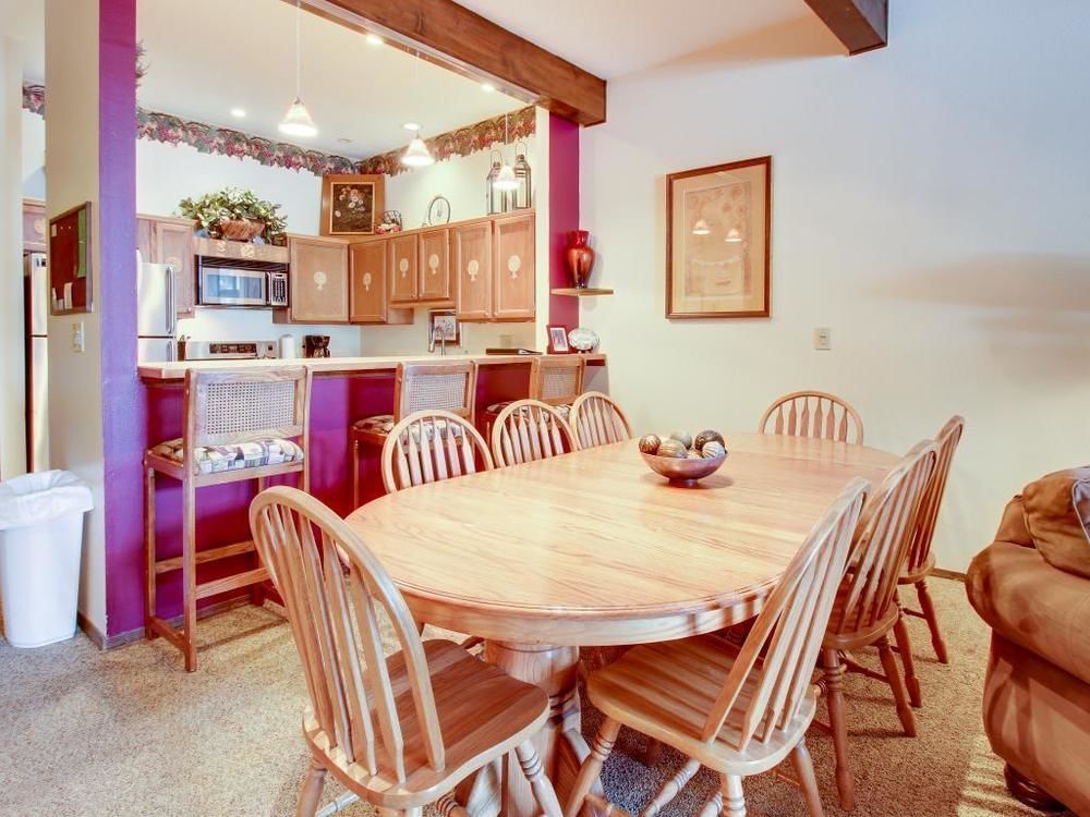 Beaver Creek West Apartment *