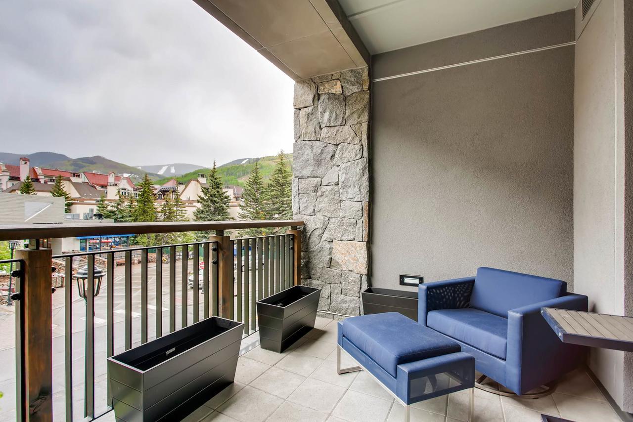 The Lion 4* Vail