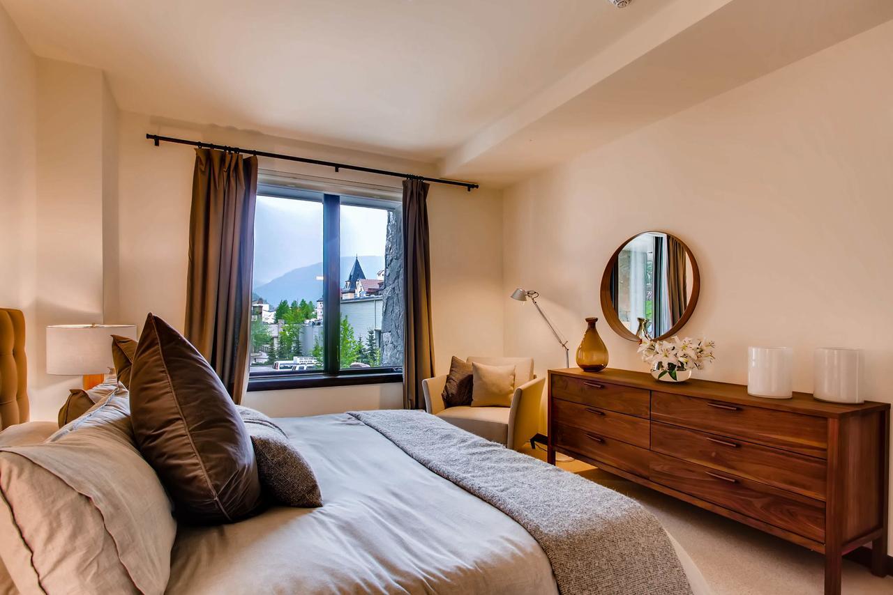 Hotel The Lion 4*