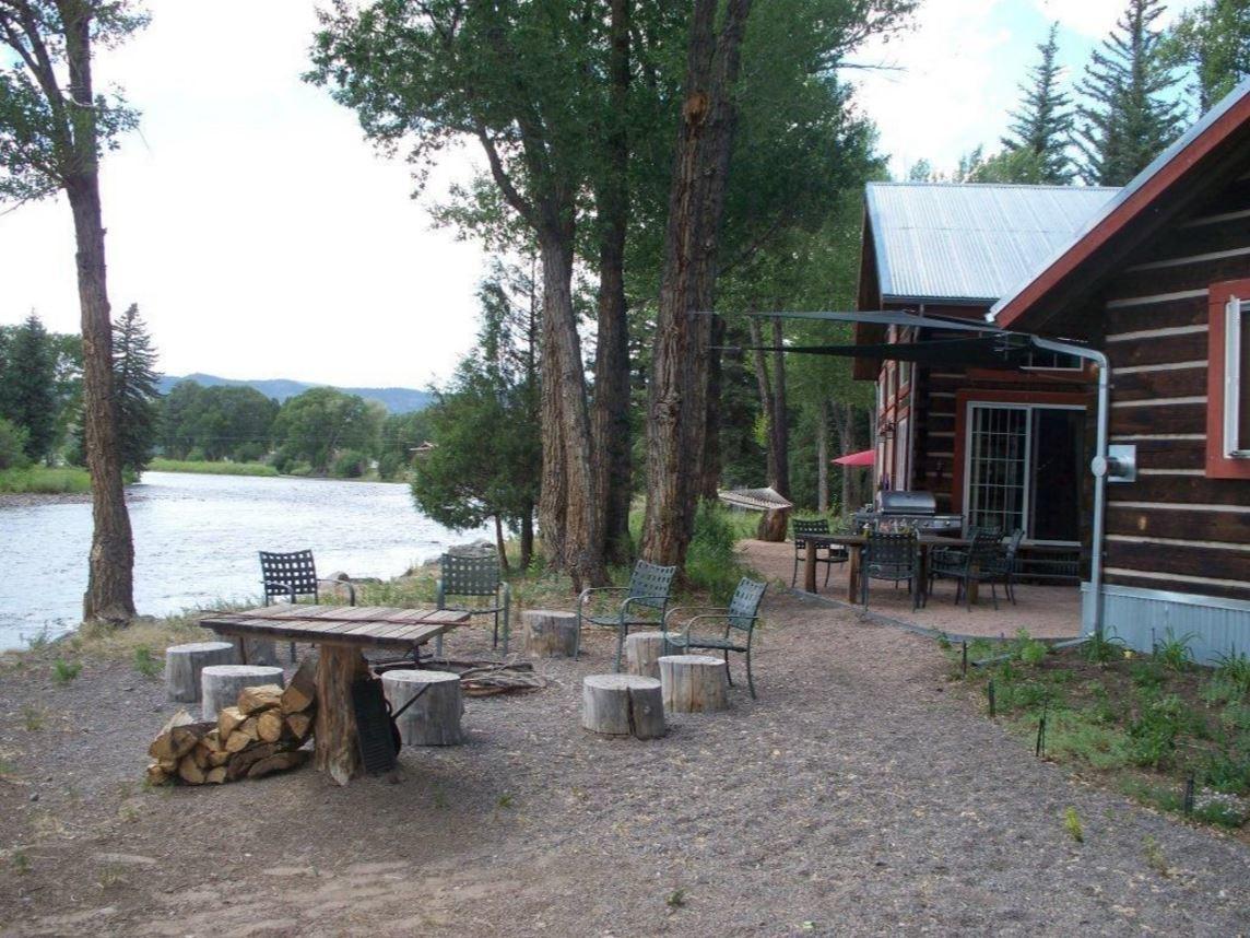 Lodge Riverside Meadows