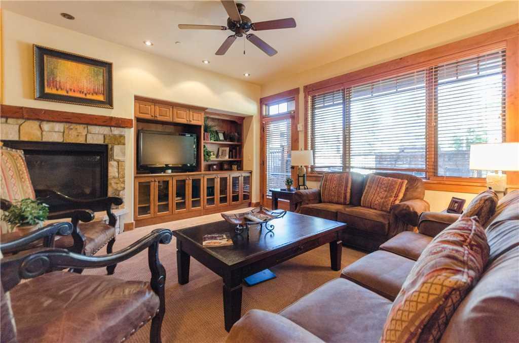 5109 Emerald Lodge, Trappeur's Crossing