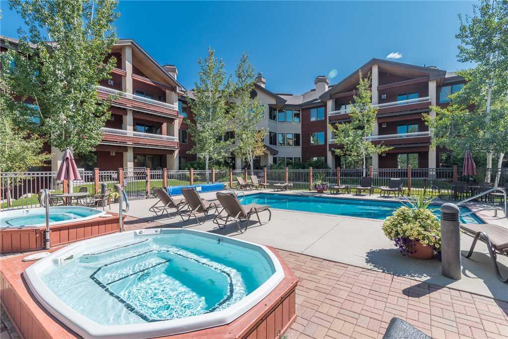 3206 Champagne Lodge, Trappeur's Crossing