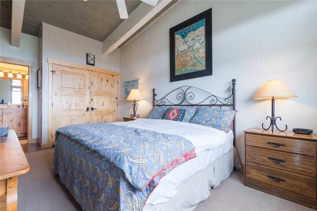 Holiday home 417 Storm Meadows Club C