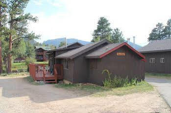 Brynwood On The River Hotel 2*