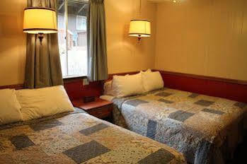 Brynwood On The River Hotel Estes Park