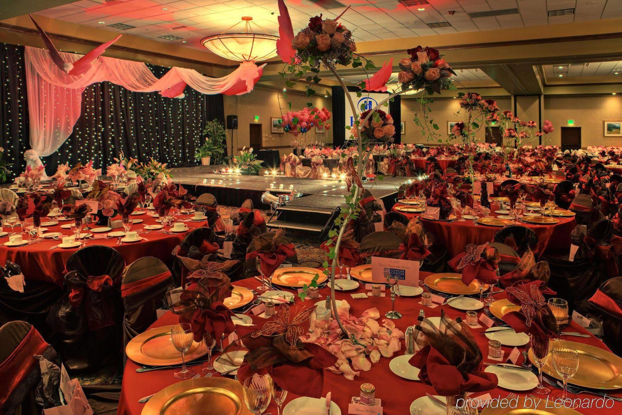 Hotel Hilton Collins 3*